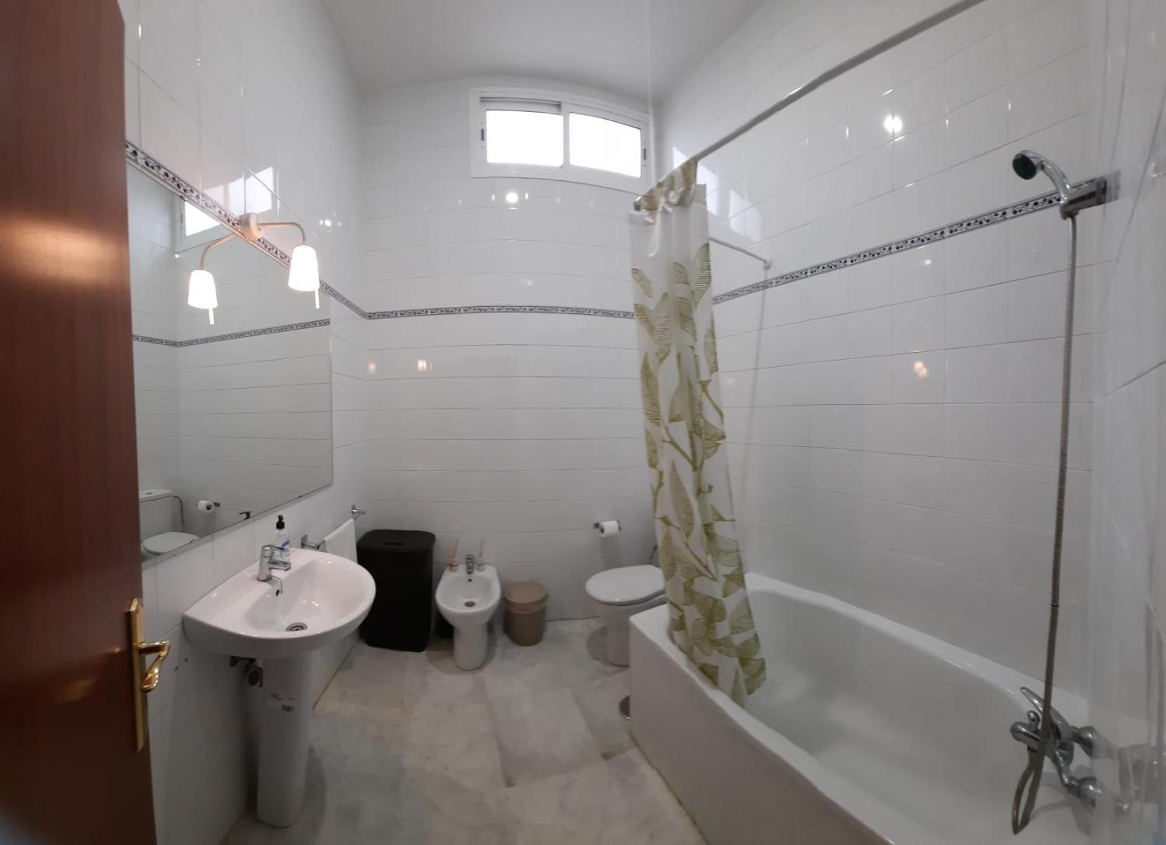 Budget And Lovely Rooms Las Setas Apartamento